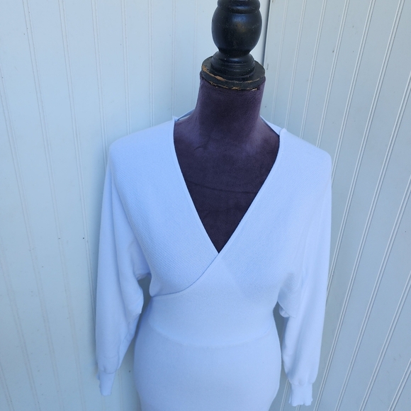 Women’s Knit Sweater Dress White Viscose V-neck Winter Bat Long Sleeve Ribbed M - Picture 3 of 14